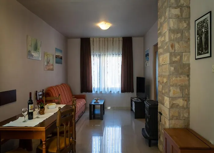 Lejlighed Area Krem Ar - Groundfloor With Terrace Delnice